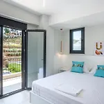 Alfie Luxury With Private Pool Pefkochori