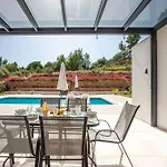 Alfie Luxury With Private Pool *