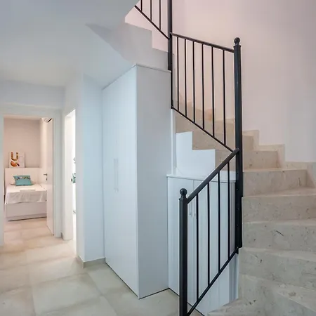 Alfie Luxury With Private Pool Pefkochori