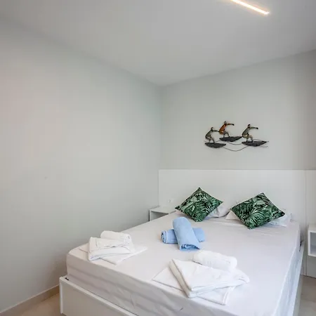 Alfie Luxury With Private Pool *