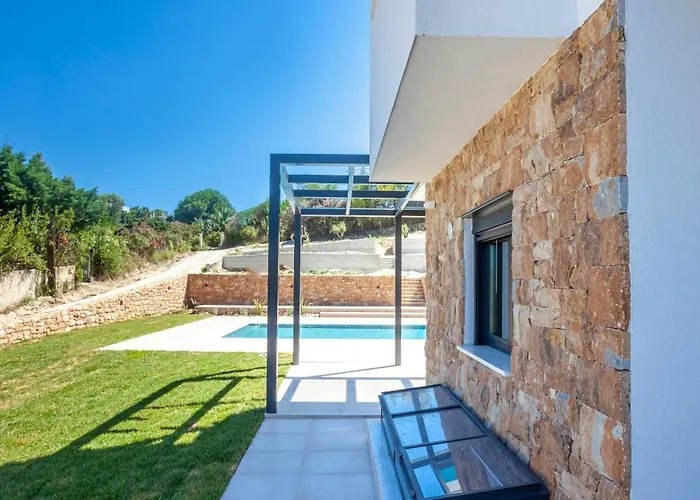 Alfie Luxury With Private Pool Daire Pefkochori